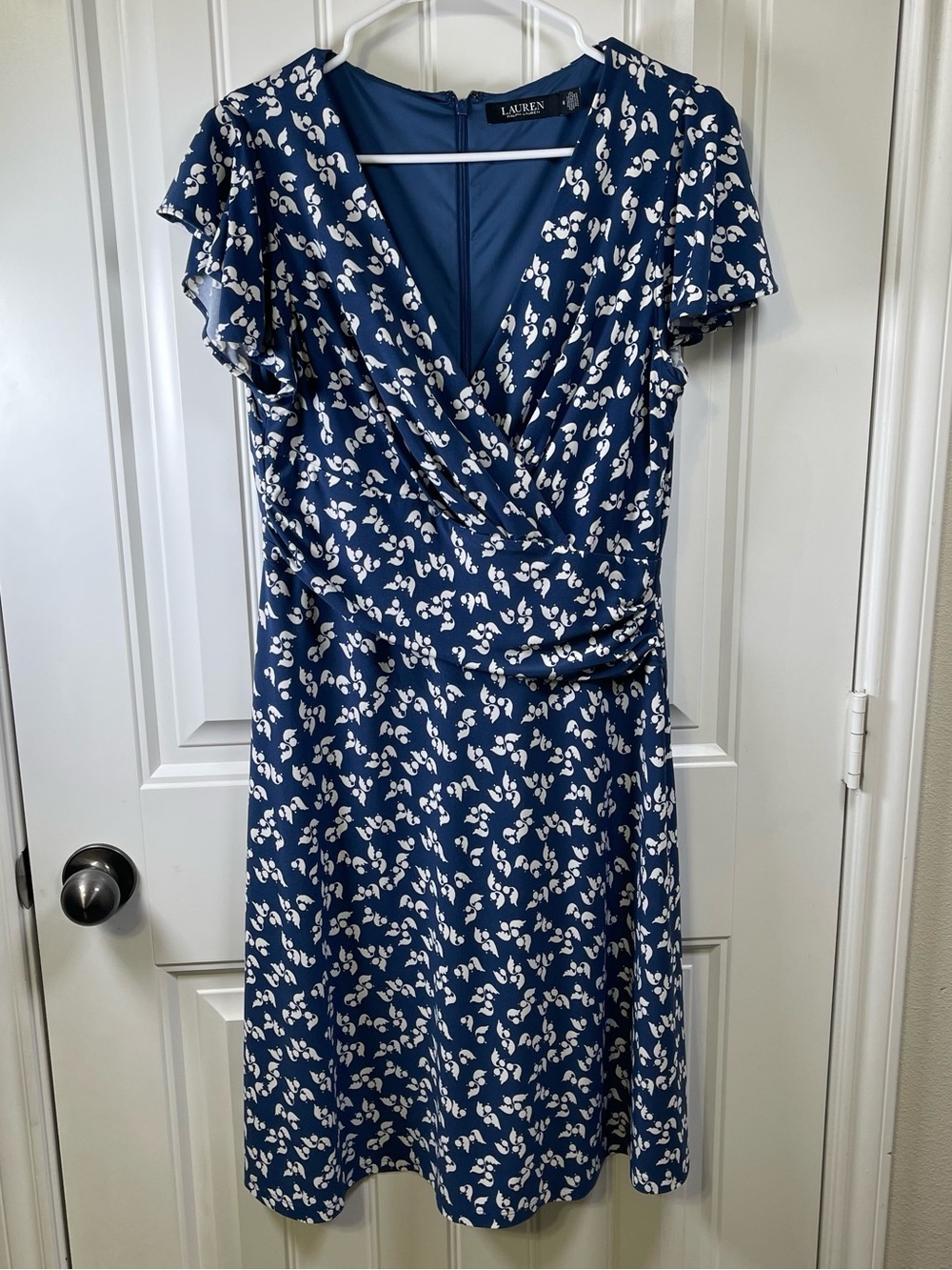 Lauren Ralph Lauren Blue Floral Faux Wrap Flutter Sleeve Midi Dress Size 6